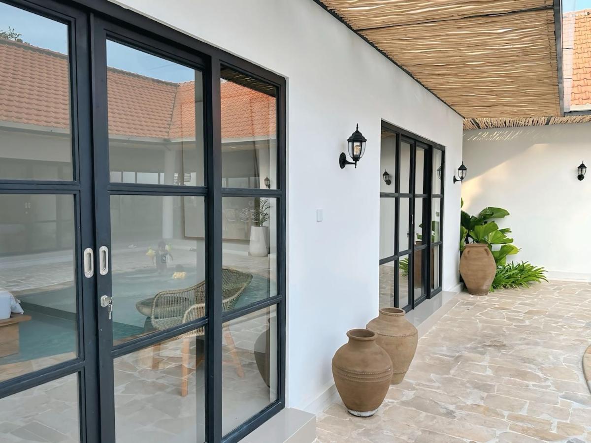 Amerta Villa Seminyak Kültér fotó