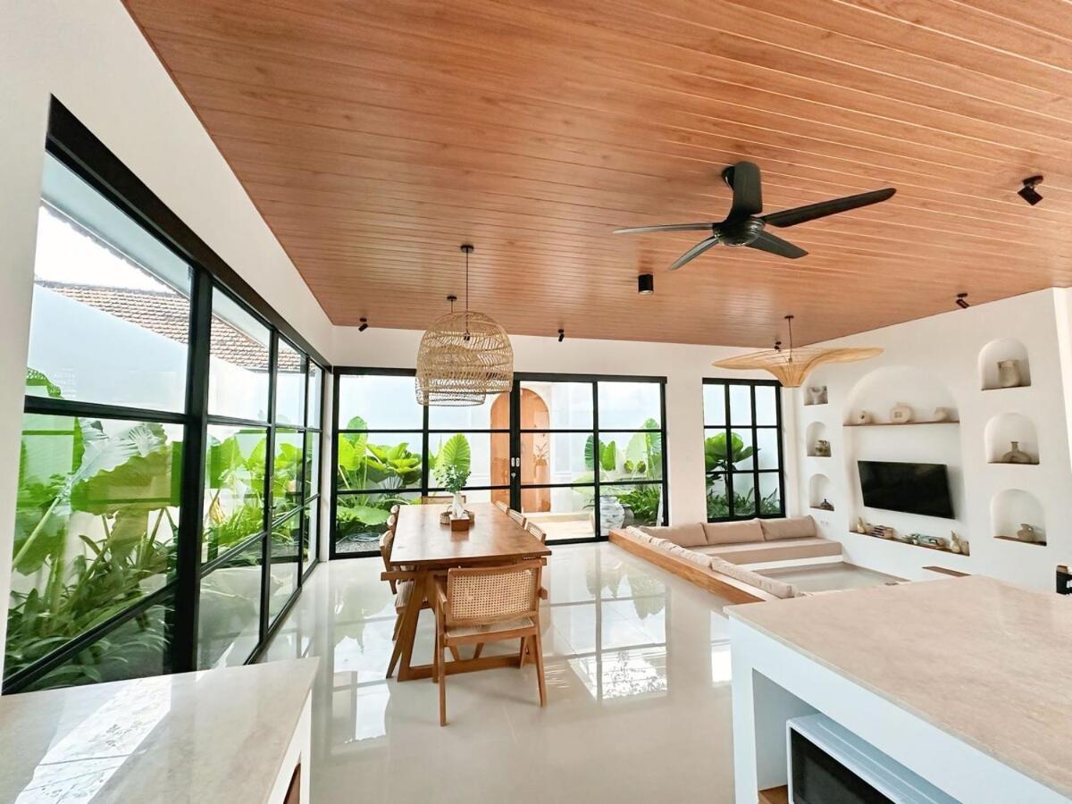 Amerta Villa Seminyak Kültér fotó